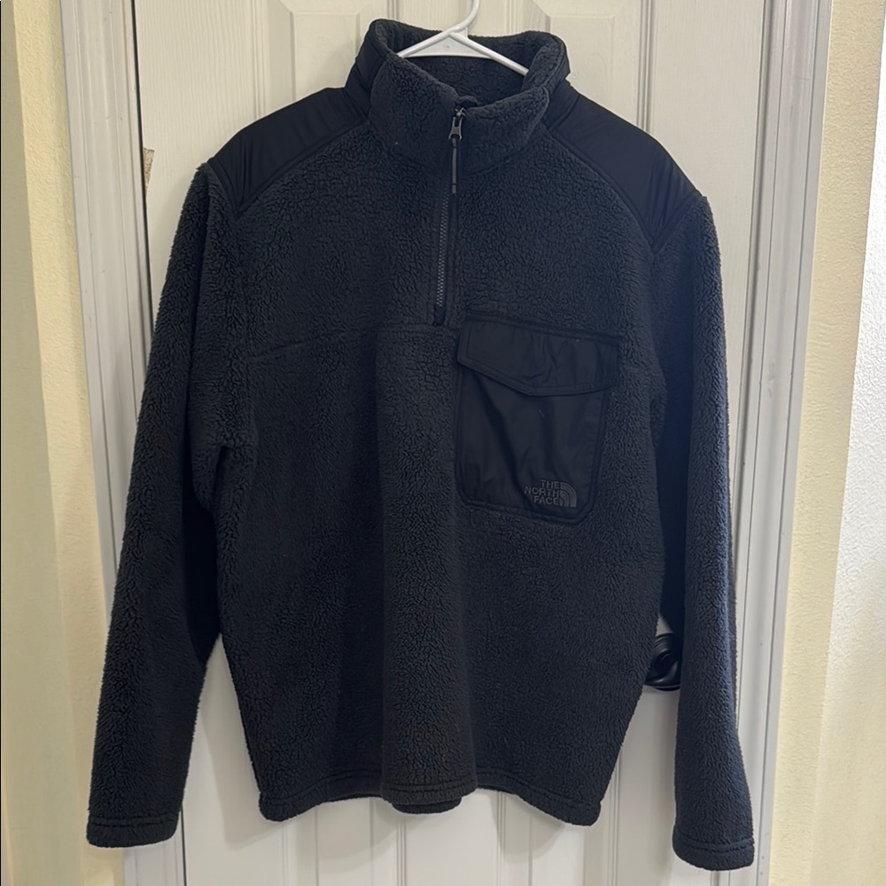 The North Face Pullover with Pocket